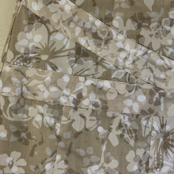 RW&CO. Floral pleated skirt - Picture 3 of 6